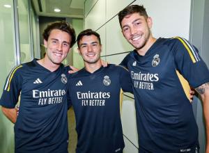 GELOMBANG BIRU DARI MANCHESTER: DUO EKS RAKSASA INGGRIS SIAP TAKLUKKAN SERIE A BERSAMA NAPOLI