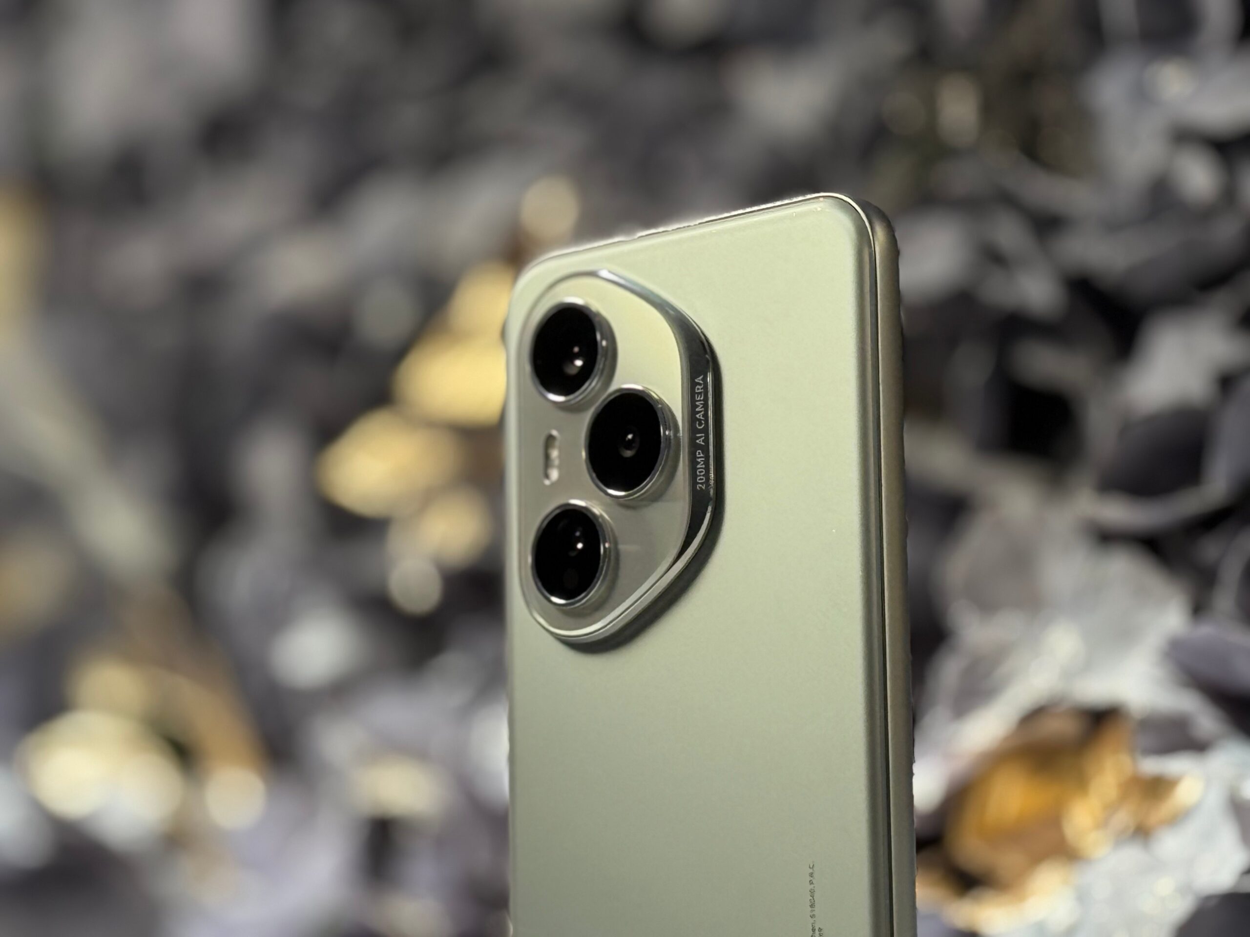 Honor Guncang Pasar Indonesia dengan Pembukaan Experience Store Perdana dan Penjualan Fantastis Honor 400 Series