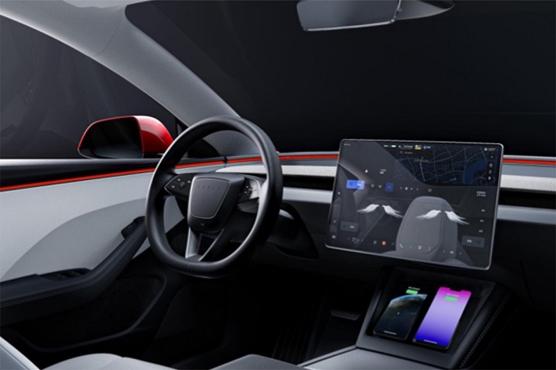 Kecanggihan FSD Tesla Pukau Lei Jun: Pengiriman Otonom Mobil dari Pabrik ke Konsumen Ubah Paradigma Industri.