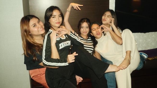 Melihat yang Tak Lazim: Kumpulan Potret Fenomena Aneh dan Unik yang Jarang Terlihat