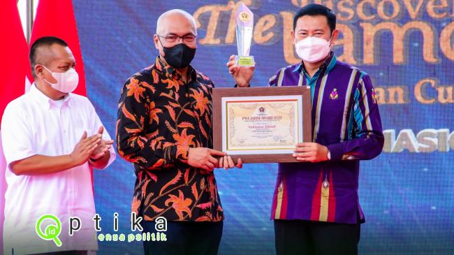 Membuka Gerbang Destinasi Tersembunyi: Peran Krusial Internet Satelit dalam Transformasi Pariwisata Indonesia Menuju Indonesia Emas 2045.