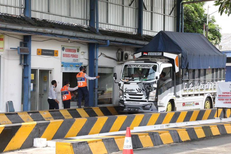 Pemerintah Perang Melawan Truk ODOL dan Pungli: Modernisasi Sistem Penimbangan hingga Penindakan Elektronik untuk Efisiensi Logistik Nasional