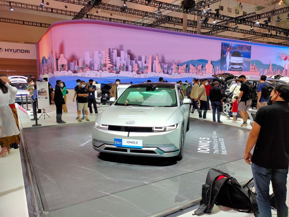 Penjualan Mobil Nasional Tertekan: Semester Pertama 2025 Catat Penurunan Signifikan