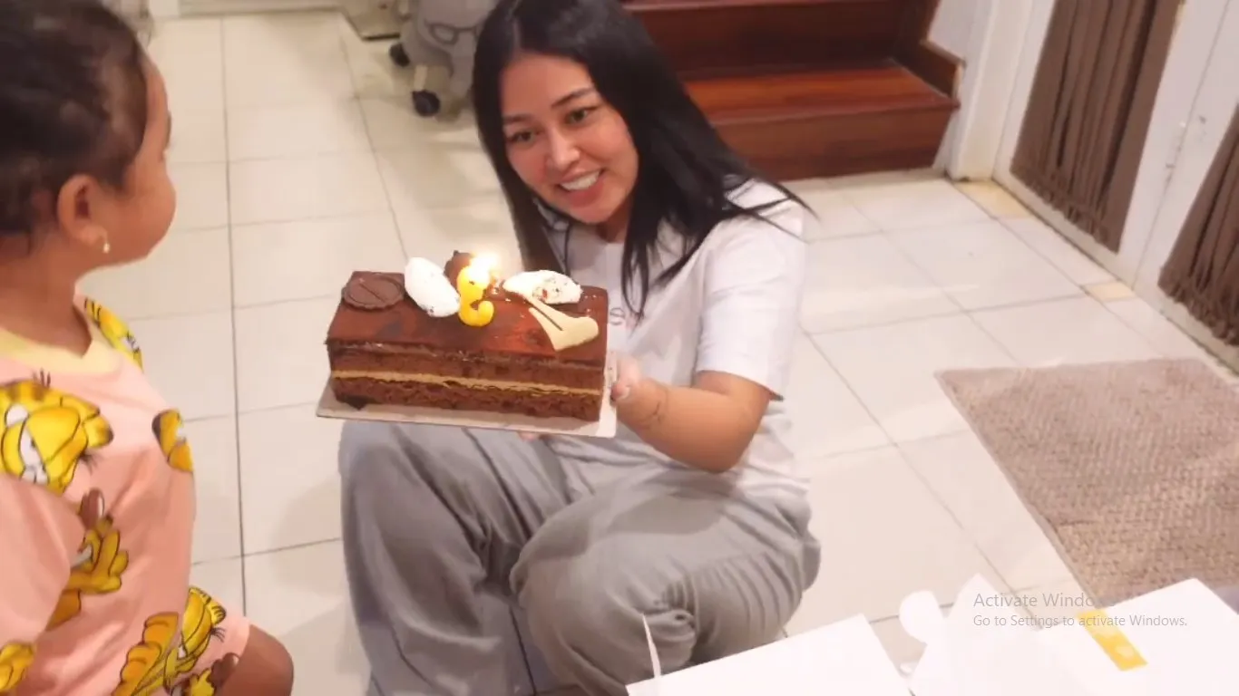 Pesona Mutia Ayu: Kisah Inspiratif Seorang Ibu Tunggal, Pencinta Kuliner, dan Penjaga Legasi Glenn Fredly