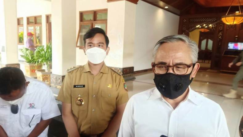 Sinyal Kolaborasi Strategis: Chairman BYD Kunjungi Pabrik Mobil Xiaomi, Mengapa Ini Penting?