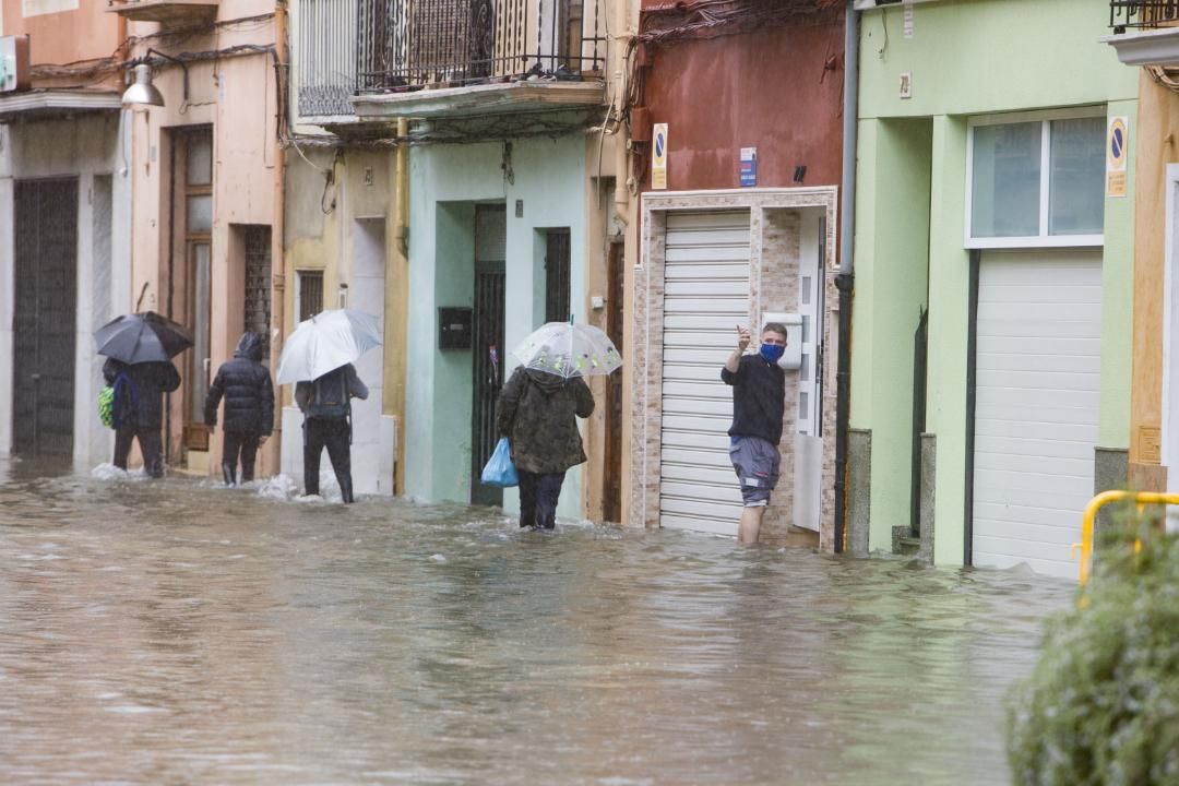 Video-Video Mengejutkan Badai: Banjir dan Kota-Kota Terendam di Zaragoza, Tarragona, Valencia, dan Castellón.